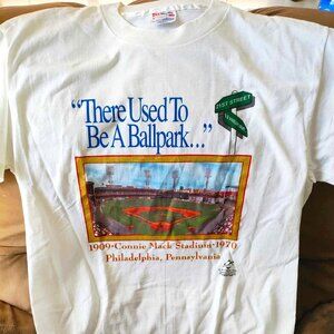 Vintage Mens Tee - Large- Connie Mack Stadium -Philadelphia, PA